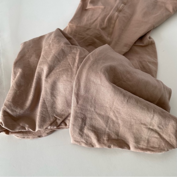 Spanx High Waisted Power Panty Size B bare - Picture 8 of 10